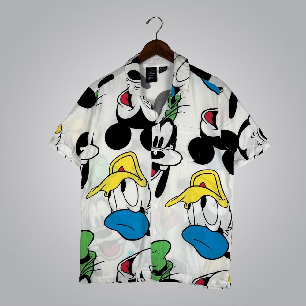 Disney Mickey Mouse Characters White Button Up Short Sleeve Tee Medium